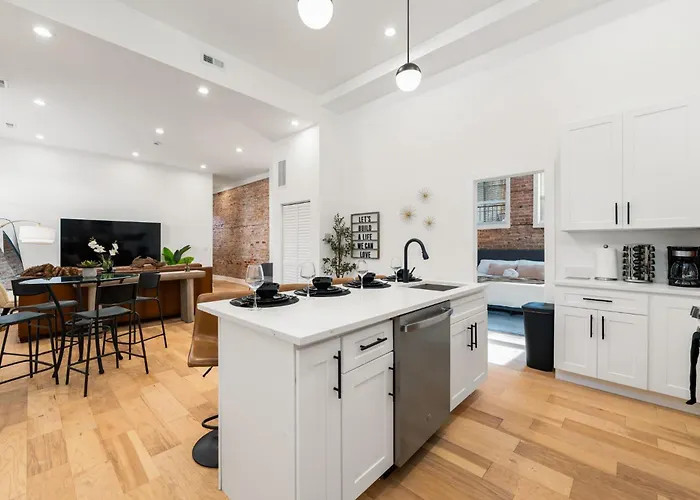 Vibrant West Town Perfect For Families Appartement *